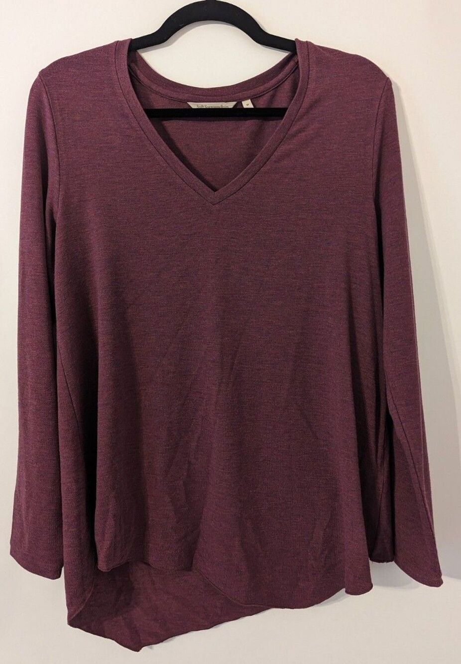 Soft Surroundings Medium Purple Simply Elegant Asymmetrical Hem V-neck Sweater